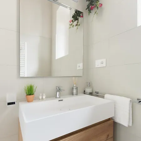 Apartament Bouquet